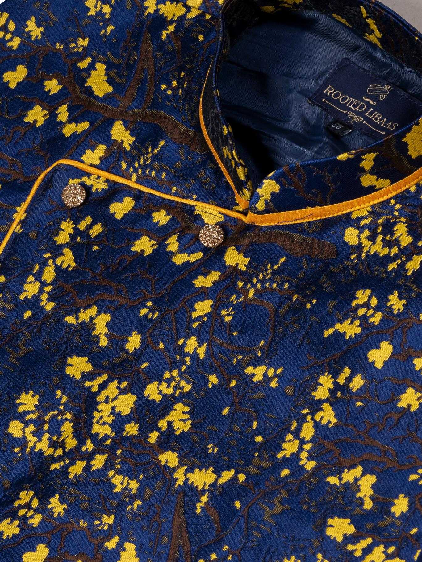 Ynf Jequard Silk RIN223 1707 Mens Wear Wholesale Kurta Set with Jacket Designer Ethnic Set Indo Western Manufacturer- Kapda Export