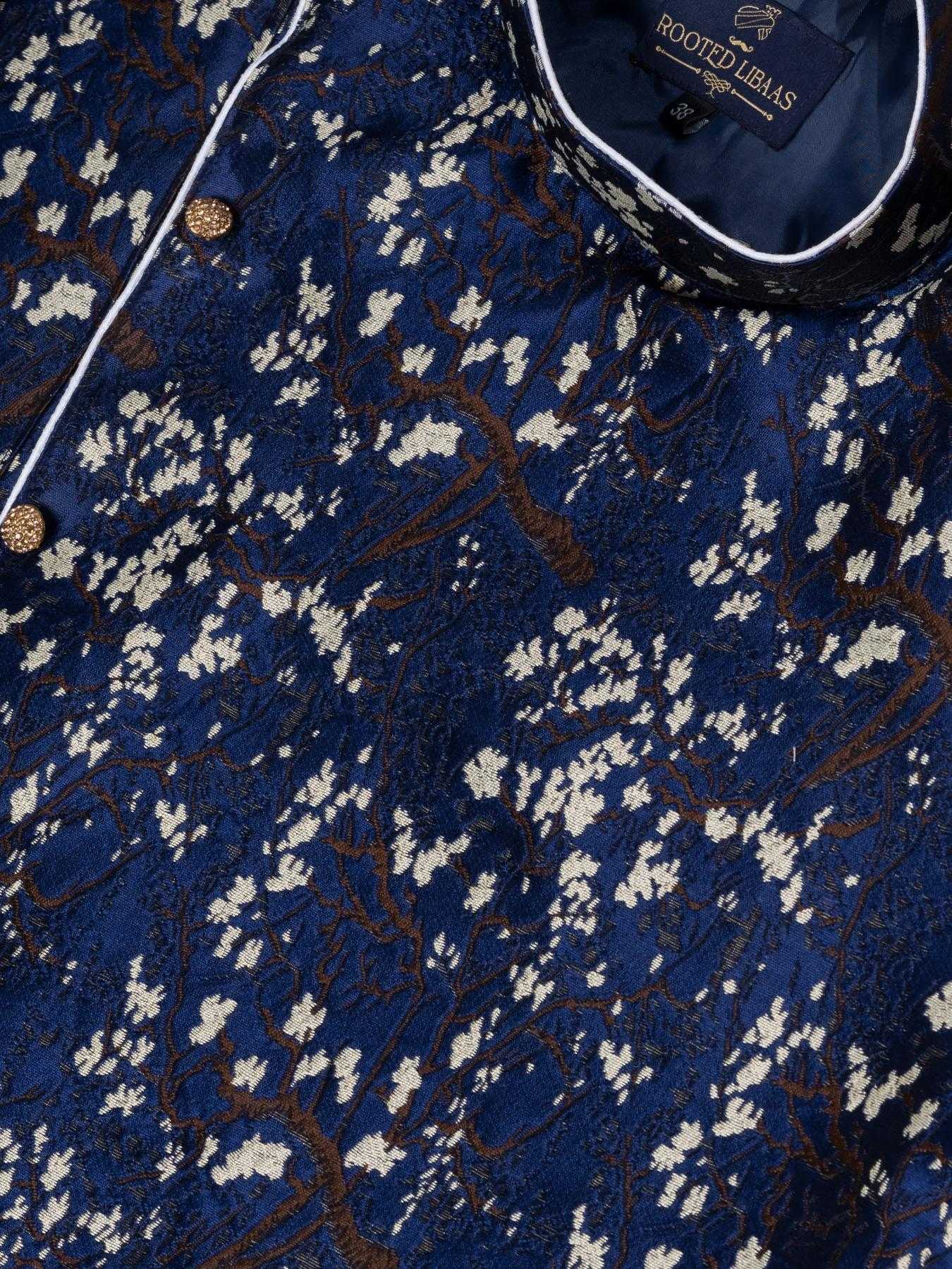 Ynf Jequard Silk RIN223 1709 Mens Wear Wholesale Kurta Set with Jacket Designer Ethnic Set Indo Western Manufacturer- Kapda Export