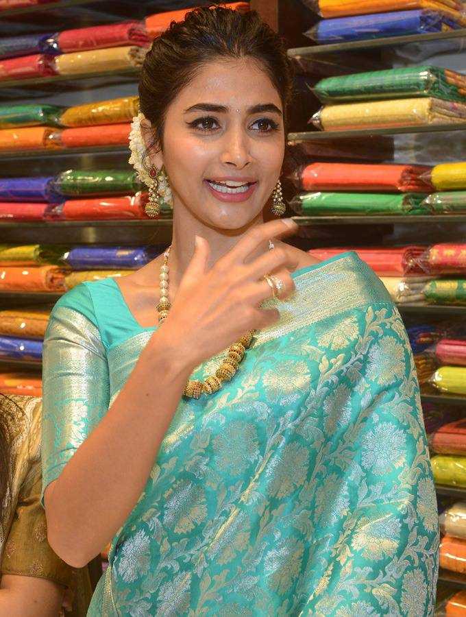 Ynf Lichi Silk KESH551 068 Silk Sarees Bollywood Collections Wholesale Designer Silk Sarees Pooja Hedge Manufacturer- Kapda Export