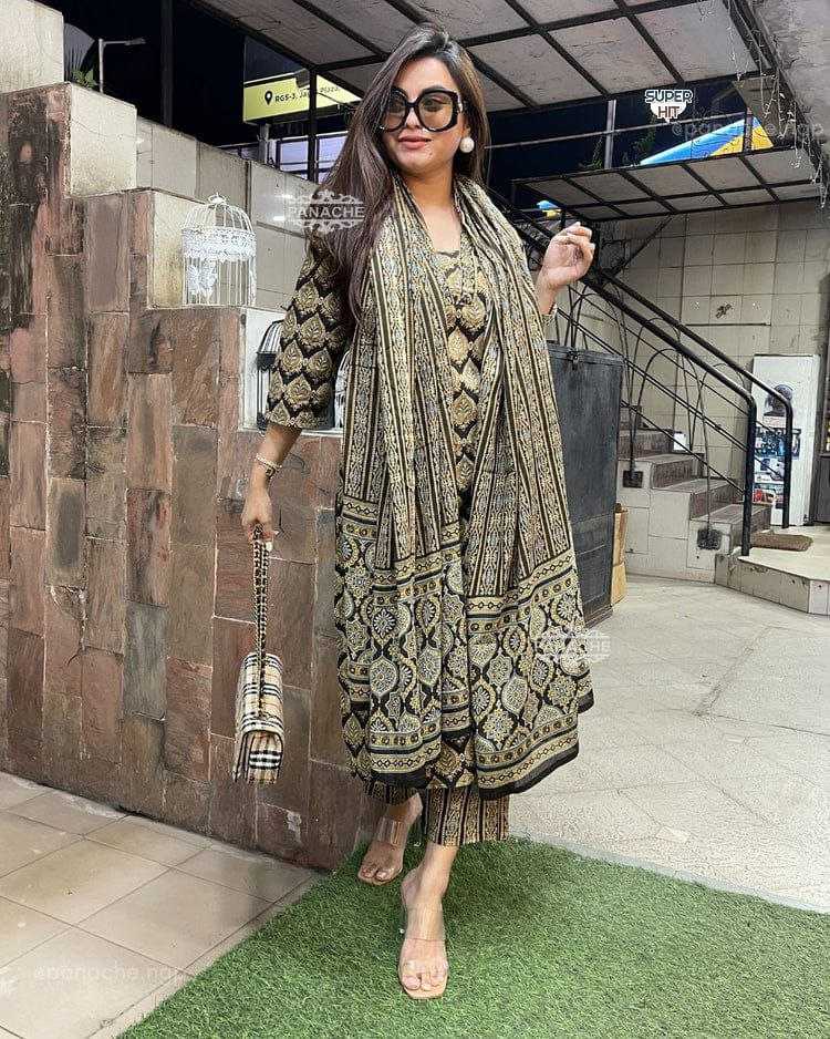 Ynf Rayon KESH536 Rakshabandan Suits & Dresses Wholesale Printed Suits Cotton Suits Black Salwar Suit Manufacturer- Kapda Export