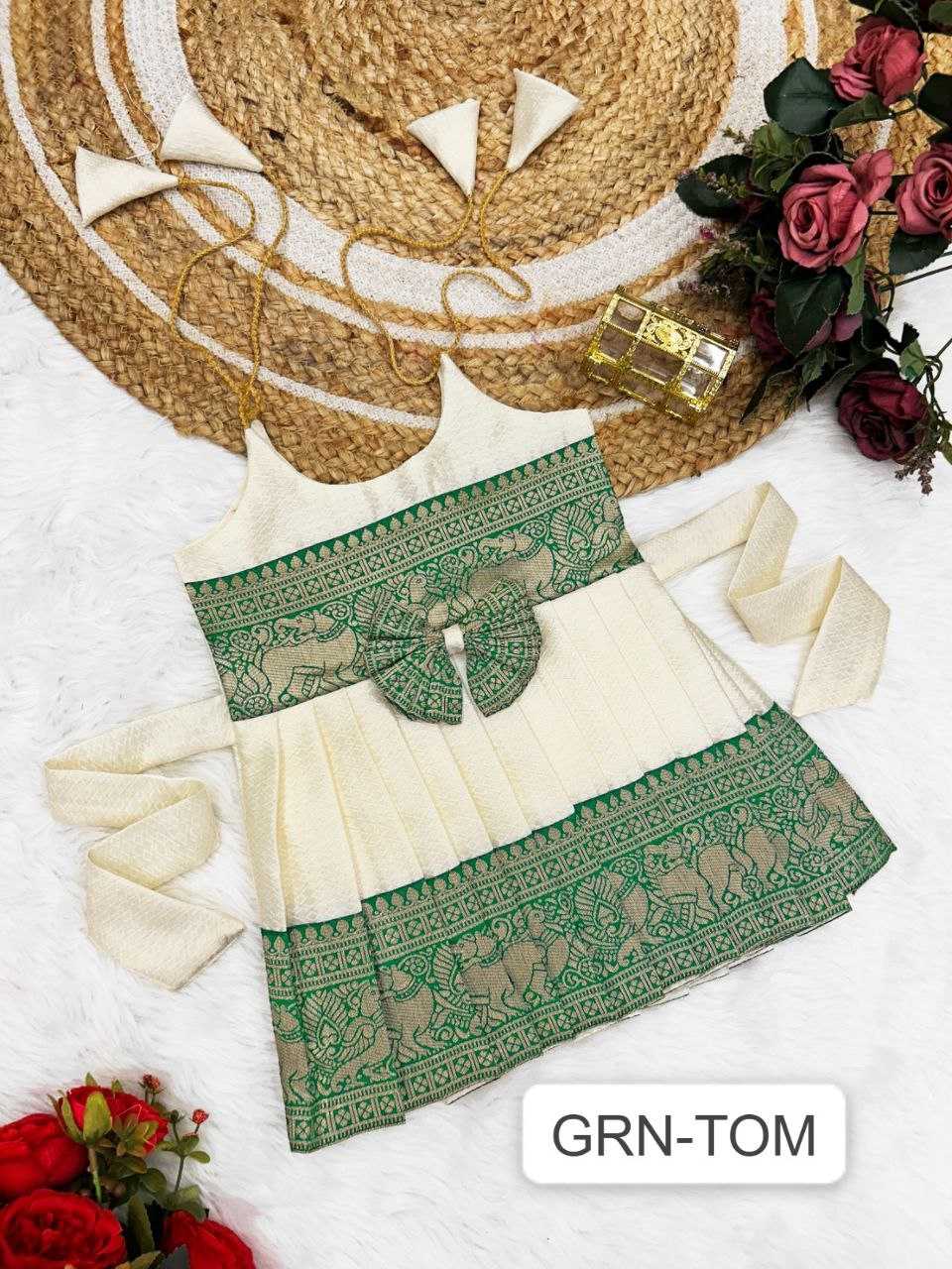 Ynf Soft Tapeta Silk RIN204 Tapeta Kids Wear Festive Collections Wholesale Girls Frock Kids Festive Wear Kids Silk Dress Manufacturer- Kapda Export