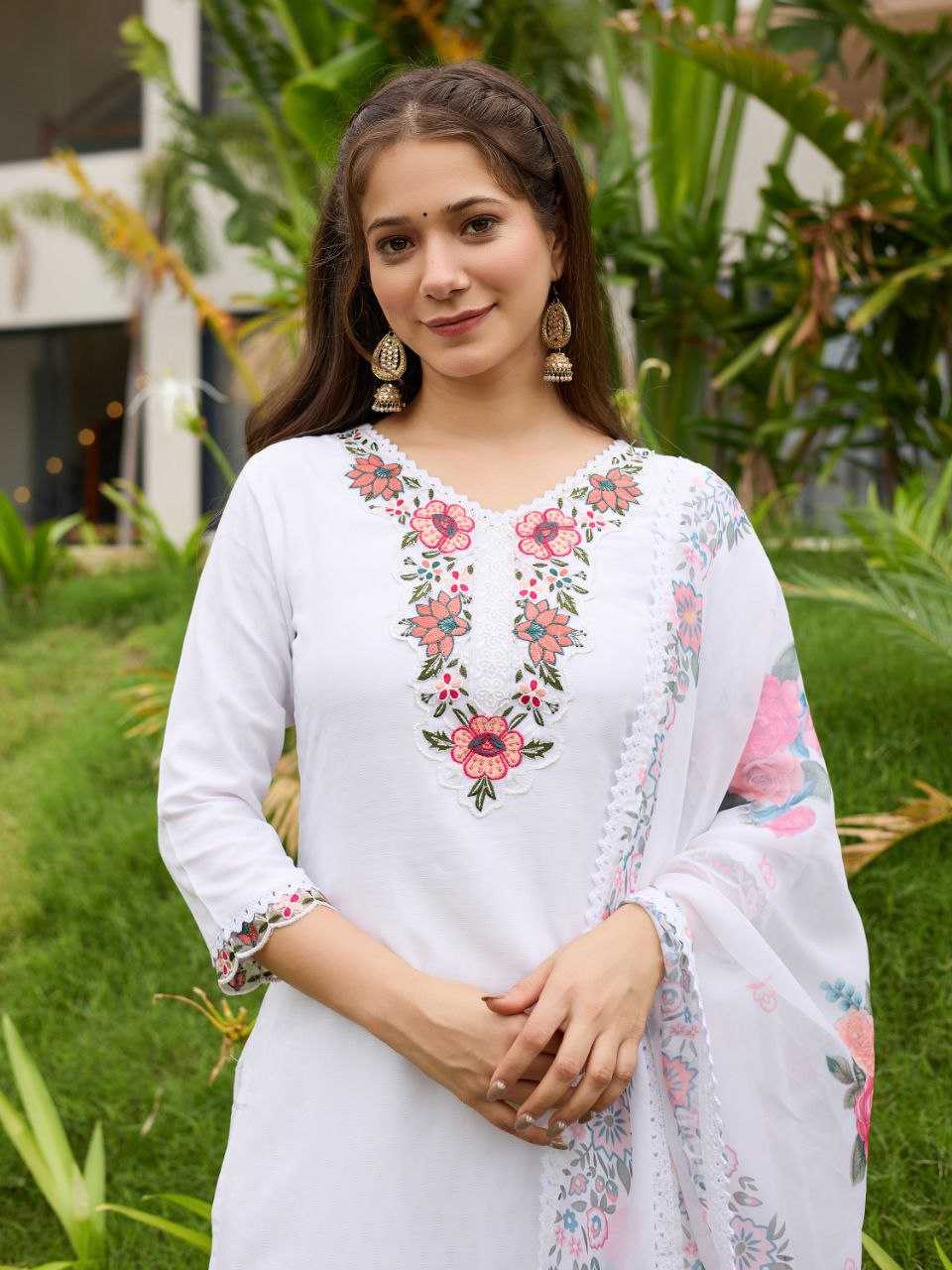 Ynf Viscose Rayon KESH529 ZOYA Suits & Dresses Wedding Collections Festive Collections Wholesale Embroidered Suits White Salwar Suit Wedding Outfits Manufacturer- Kapda Export