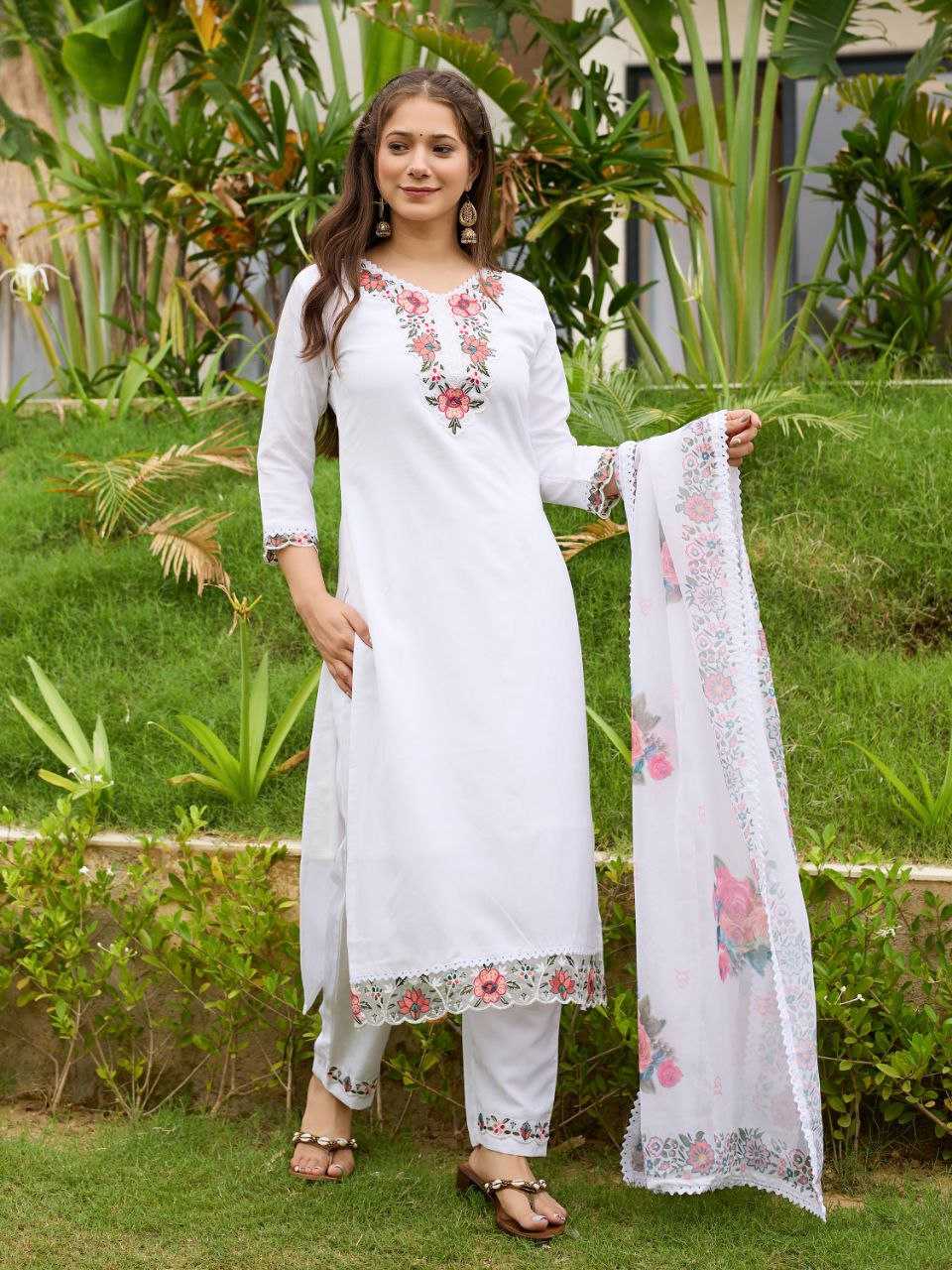 Ynf Viscose Rayon KESH529 ZOYA Suits & Dresses Wedding Collections Festive Collections Wholesale Embroidered Suits White Salwar Suit Wedding Outfits Manufacturer- Kapda Export
