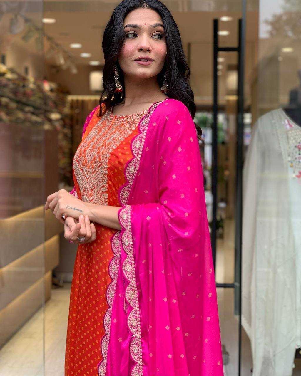 Ynf Chinon KESH501 Chinon gold Kurti Wholesale Mirror Work Kurti Bandhani Kurtis Kurti With Pants Manufacturer- Kapda Export