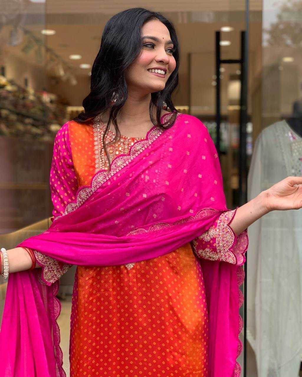 Ynf Chinon KESH501 Chinon gold Kurti Wholesale Mirror Work Kurti Bandhani Kurtis Kurti With Pants Manufacturer- Kapda Export