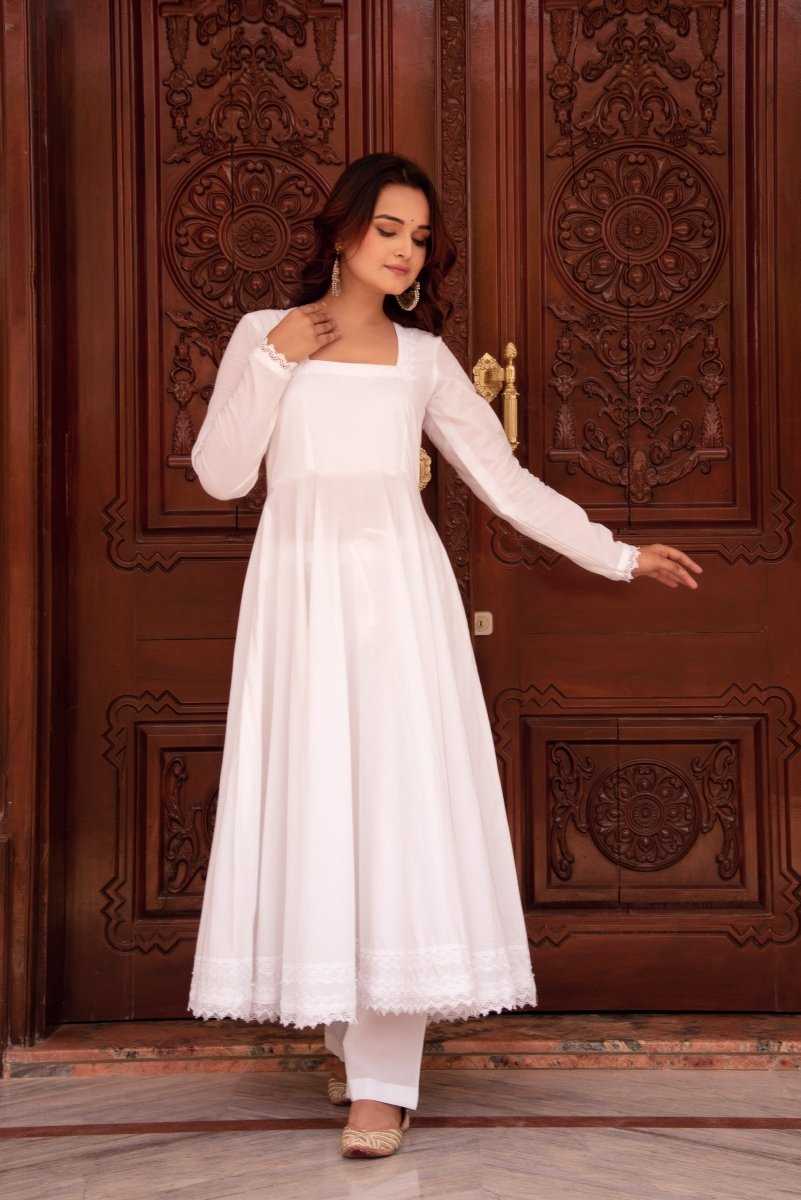 Ynf Georgette RIN157 2207 Gowns Festive Collections Plus Size Collections Wholesale Georgette Gown White Gown Onam Collections Manufacturer- Kapda Export