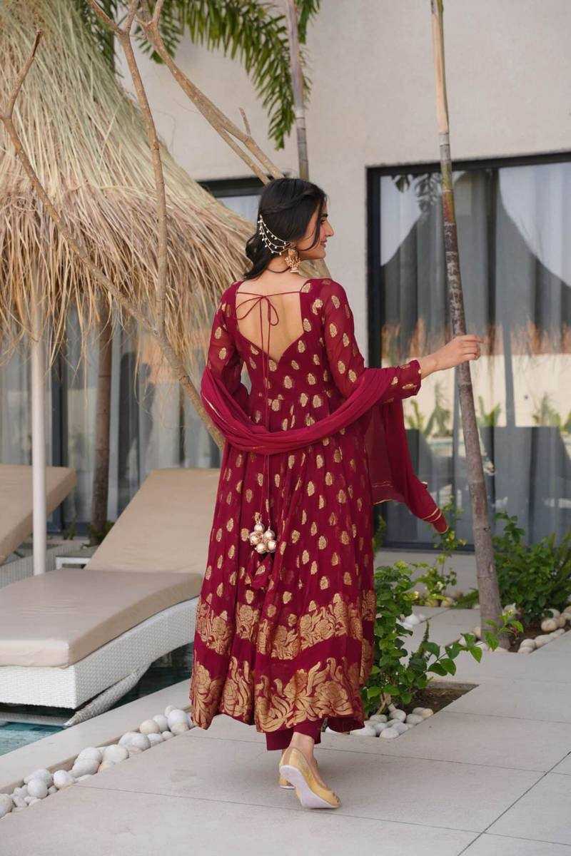 Ynf Jacquard RIN162 5908 Gowns Wholesale Fancy Gowns Anarkali Gown Maroon Gown Manufacturer- Kapda Export