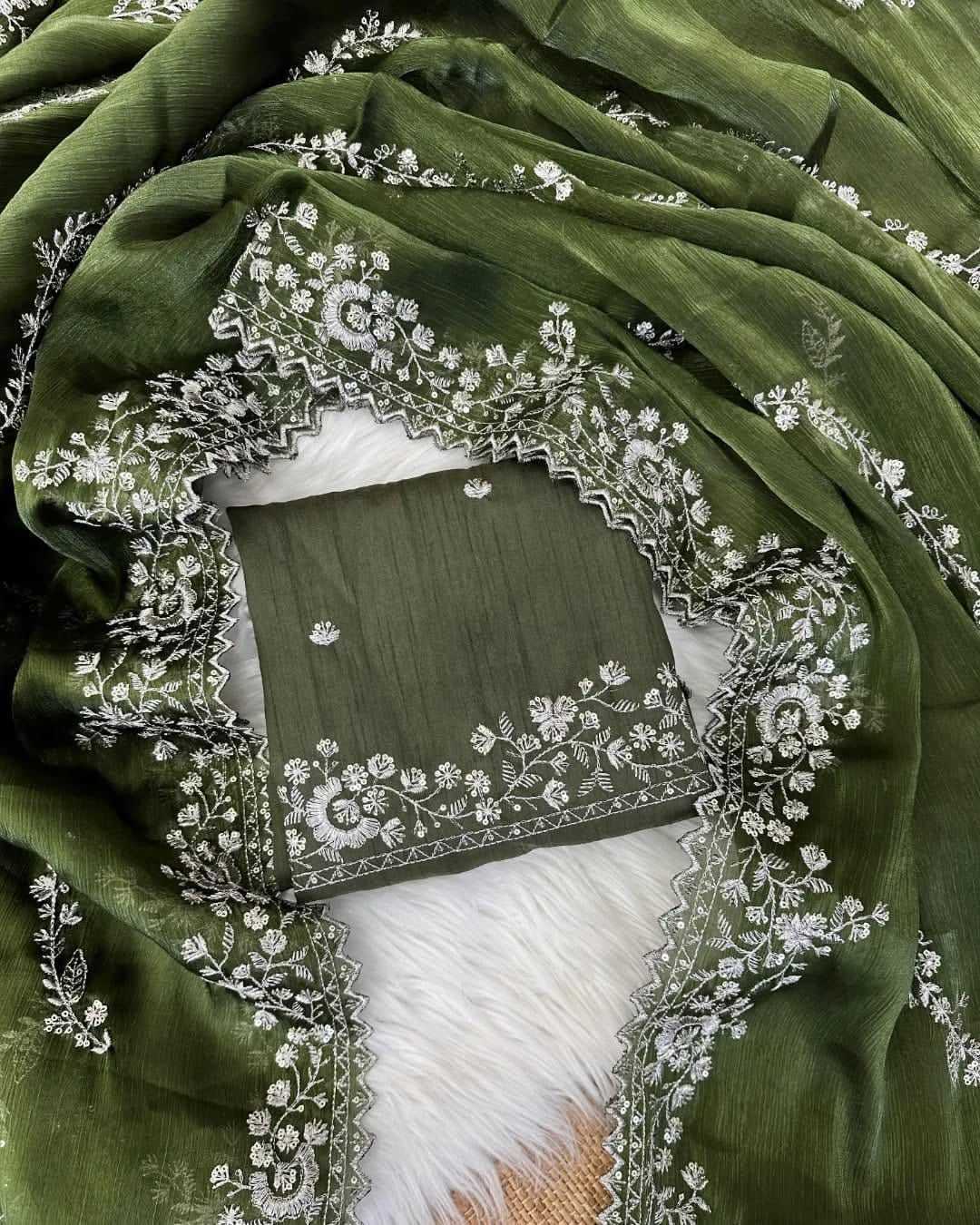 Ynf Jimmy Choo RIN134 0326 Silk Sarees Wholesale Soft Silk Sarees Brocade Sarees Silk Sarees For Weddings Manufacturer- Kapda Export