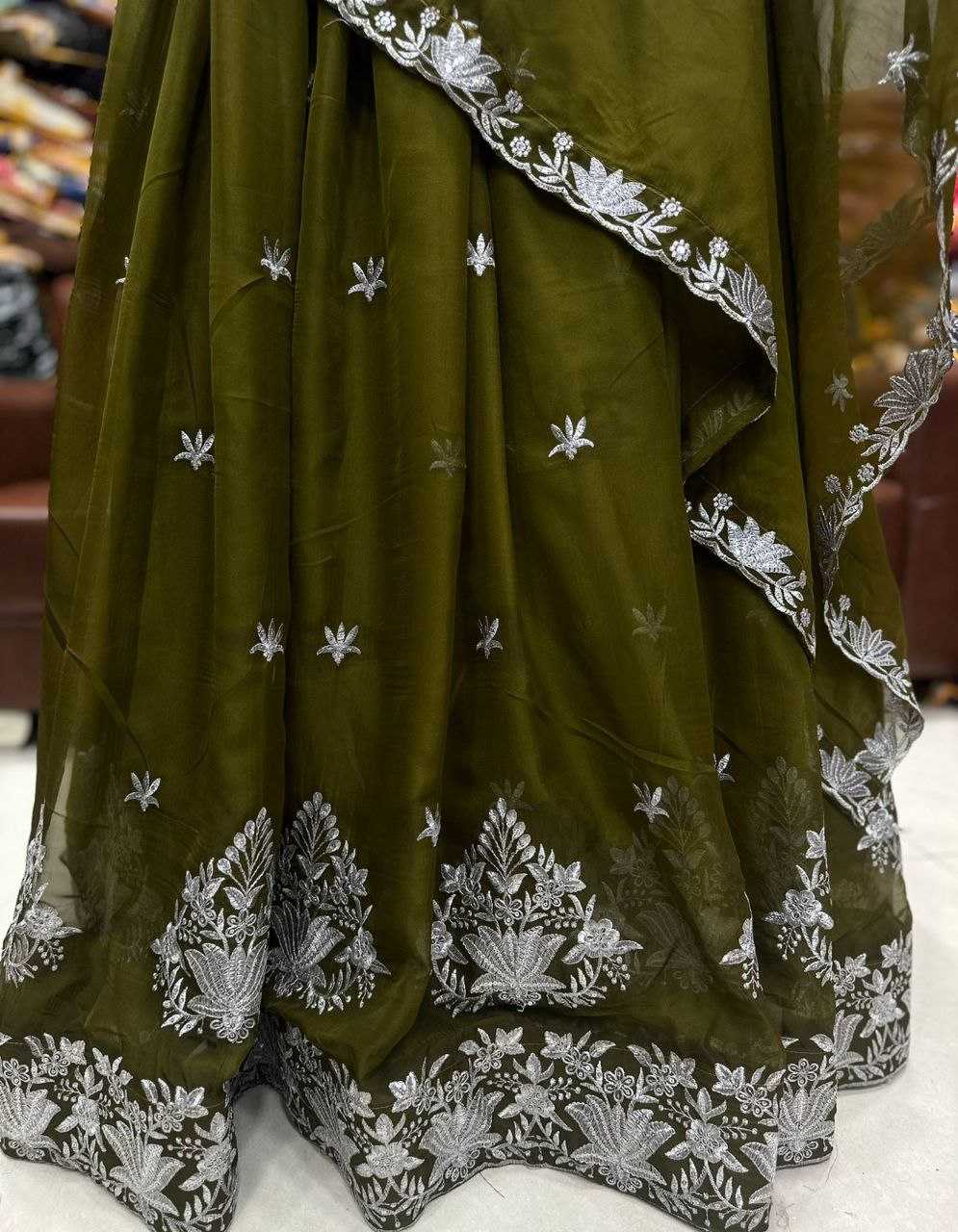 Ynf Organza KESH597 01 Lehengas Wholesale Fancy Lehenga Embroidered Lehenga Lehenga For Mehndi Sequins Lehenga Manufacturer- Kapda Export