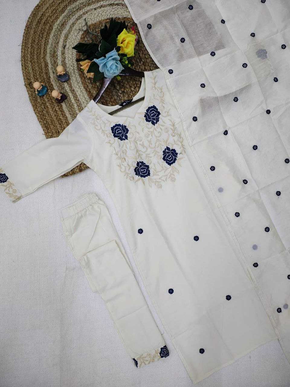 Ynf Rayon KESH517 H21 Kurti Wholesale Rayon Kurtis Embroidered Kurtis White Kurtis Manufacturer- Kapda Export