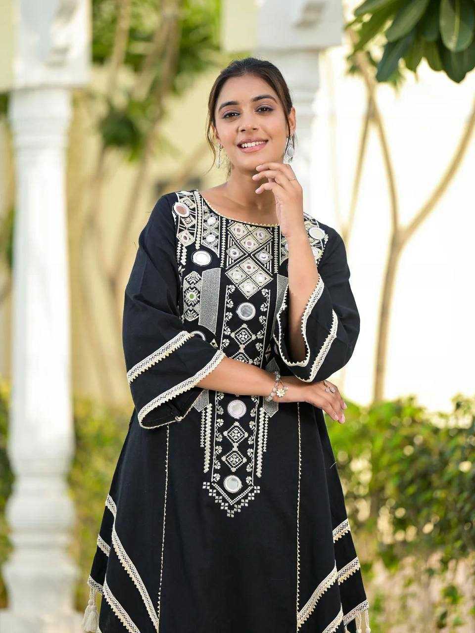 Ynf Reyon Cotton RIN162 5910 Suits & Dresses Wholesale Embroidery Suits Party wear suits Black Salwar Suit Manufacturer- Kapda Export