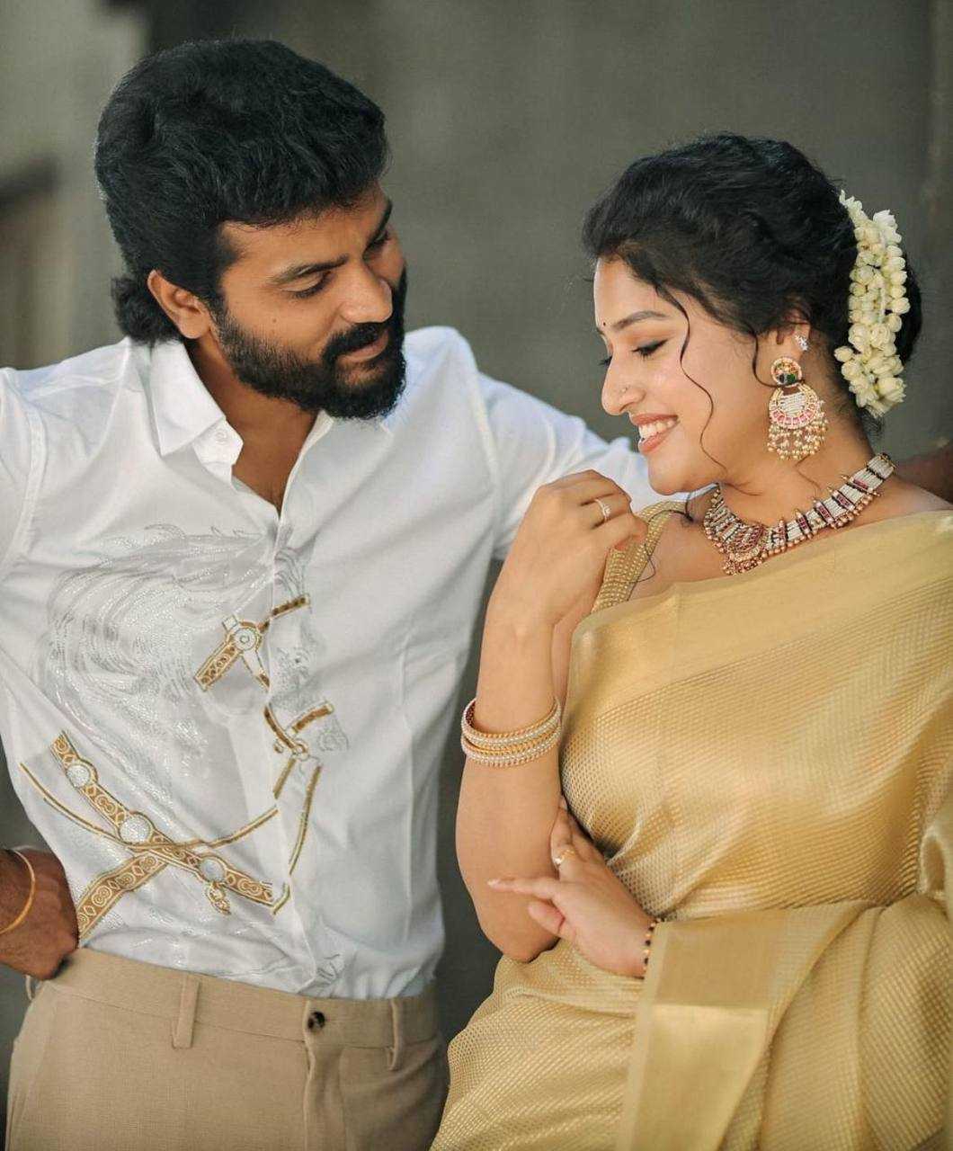 Ynf Tissue Silk KESH572 818 Silk Sarees Bollywood Collections Wholesale Banarasi Silk Sarees Fancy Silk Sarees Nayanthara Manufacturer- Kapda Export