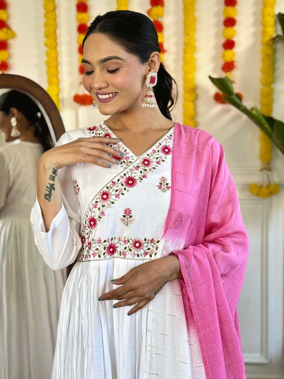 Ynf Viscose Chanderi KESH595 VI-Kanika Kurti Wholesale Festive Kurtis Embroidered Kurtis White Kurtis Manufacturer- Kapda Export