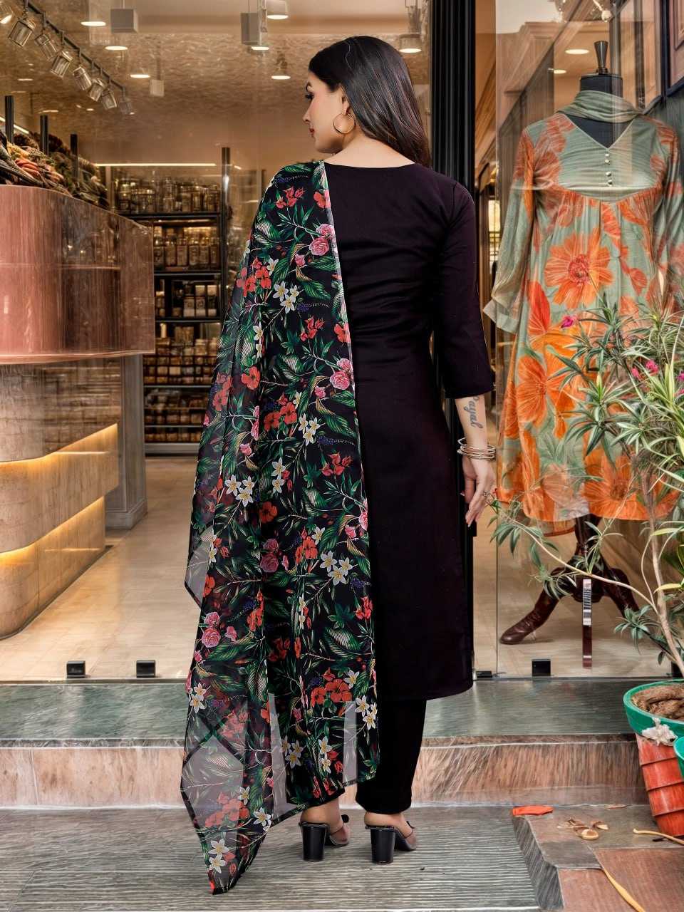 Ynf Viscose KESH595 D115 Kurti Festive Collections Wholesale Fancy Kurti Black Kurtis Navratri Dresses Manufacturer- Kapda Export