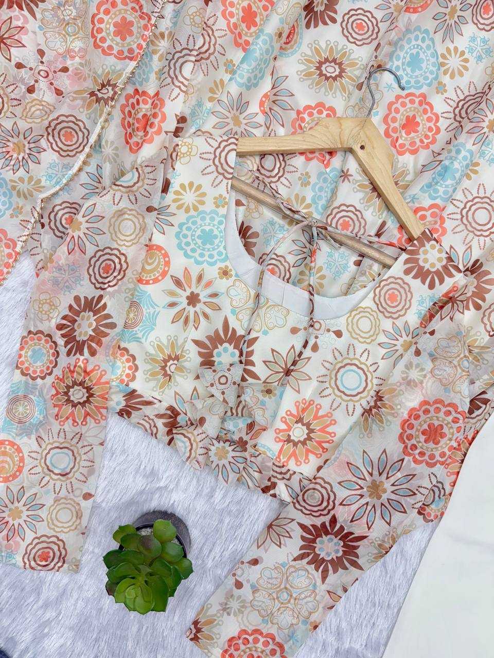 Ynf Cotton KESH617 21 Gowns Wholesale Printed Gowns Fancy Gowns Lightweight Gowns Manufacturer- Kapda Export