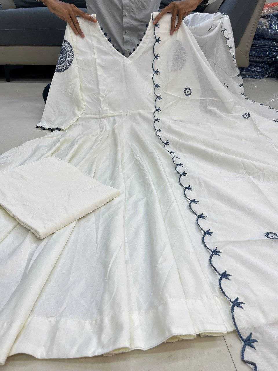 Ynf Fancy KESH602 Anarkali Suits & Dresses Wholesale Embroidery Suits Anarkali Suits White Salwar Suit Manufacturer- Kapda Export