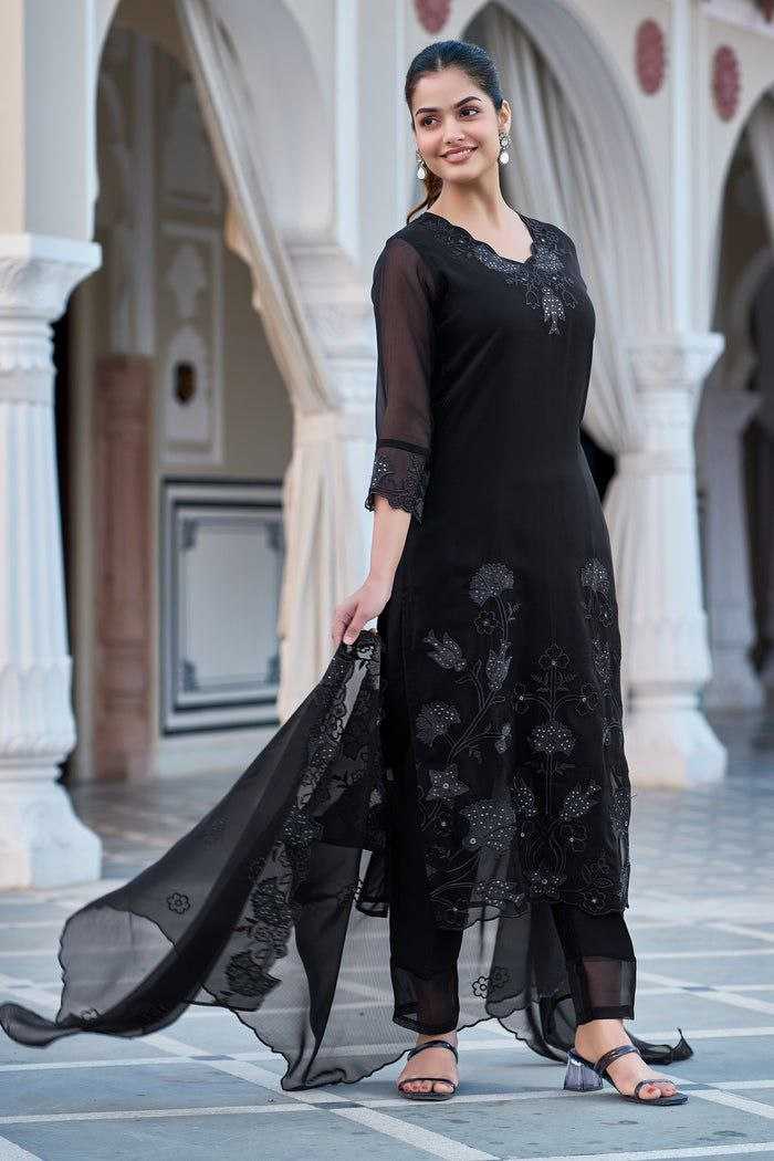 Ynf Georgette KESH517 M3 Suits & Dresses Wholesale Embroidery Suits Party wear suits Black Salwar Suit Manufacturer- Kapda Export