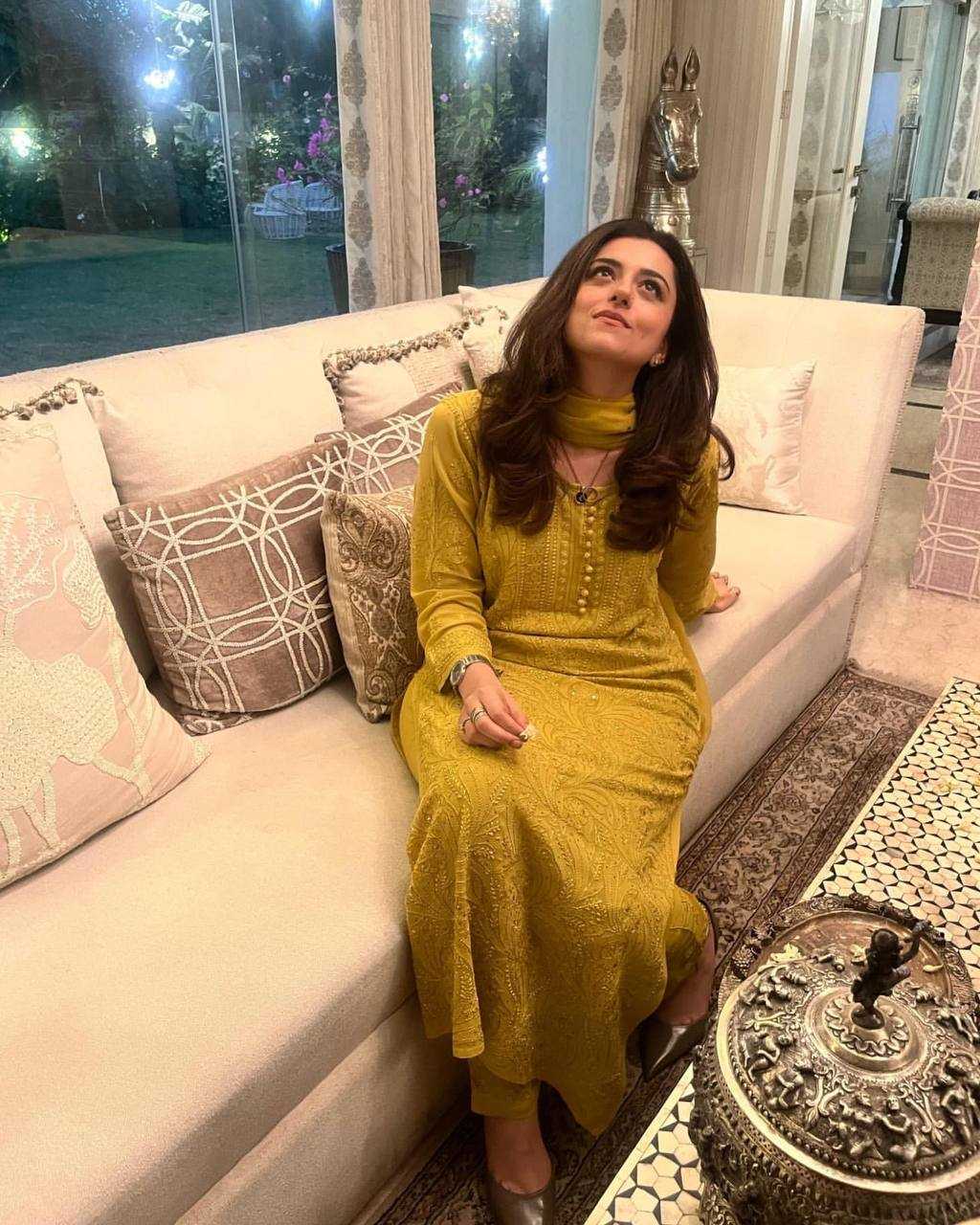 Ynf Georgette RIN110 391 Suits & Dresses Wholesale Embroidery Suits Georgette Suit Yellow Salwar Suit Manufacturer- Kapda Export