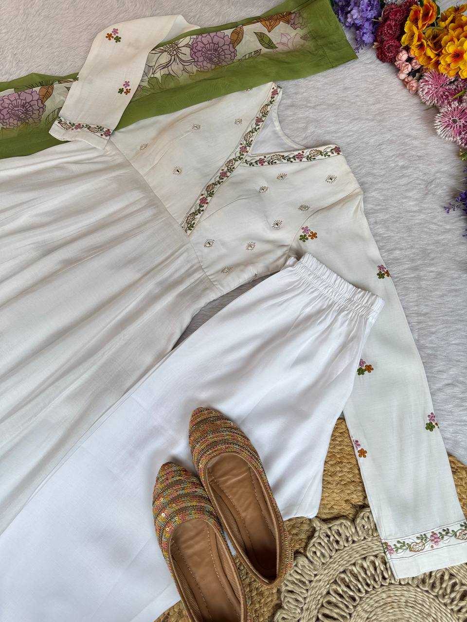 Ynf Heavy Roman Silk KESH513 504 Gowns Wholesale Embroidery Gowns Anarkali Gown White Gown Manufacturer- Kapda Export