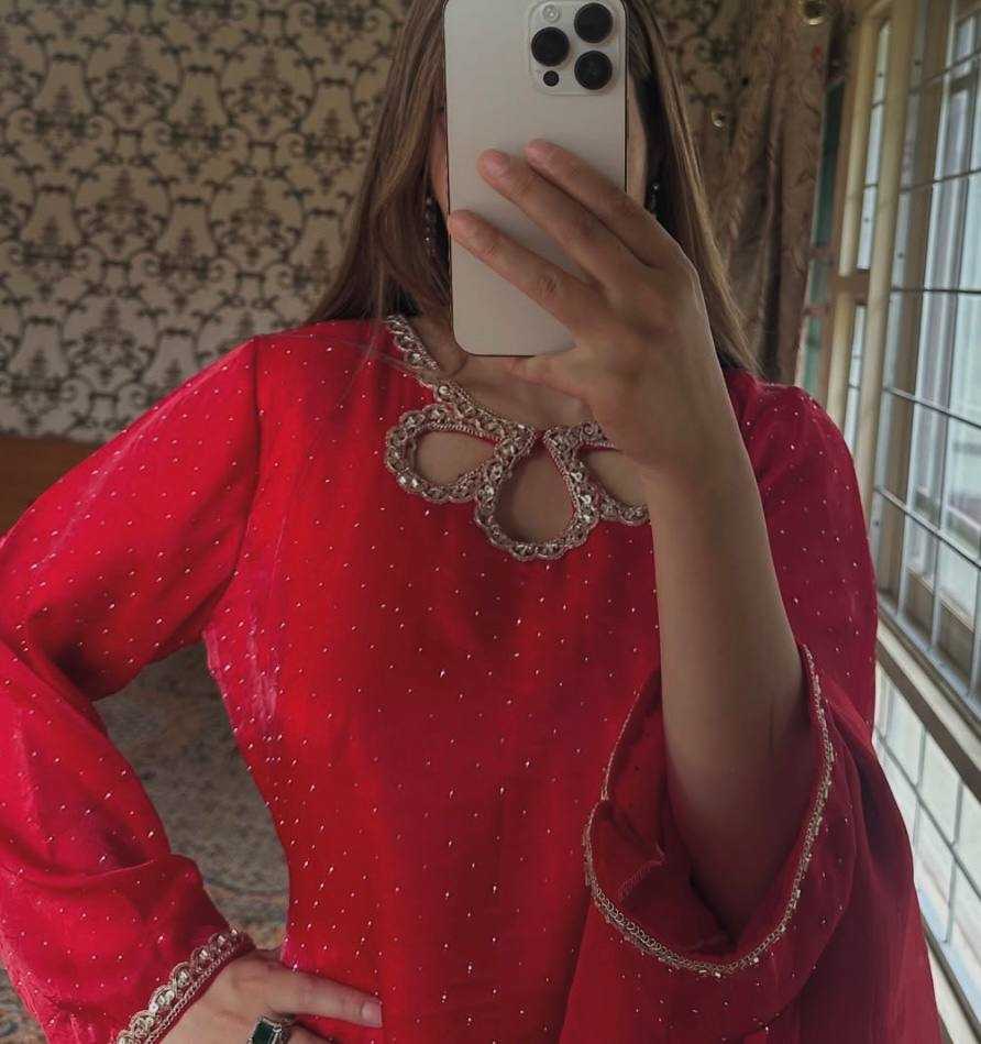 Ynf Jimmy Choo KESH523 301 Suits & Dresses Wholesale Ladies Suits Silk Suits Red Salwar Suit Manufacturer- Kapda Export