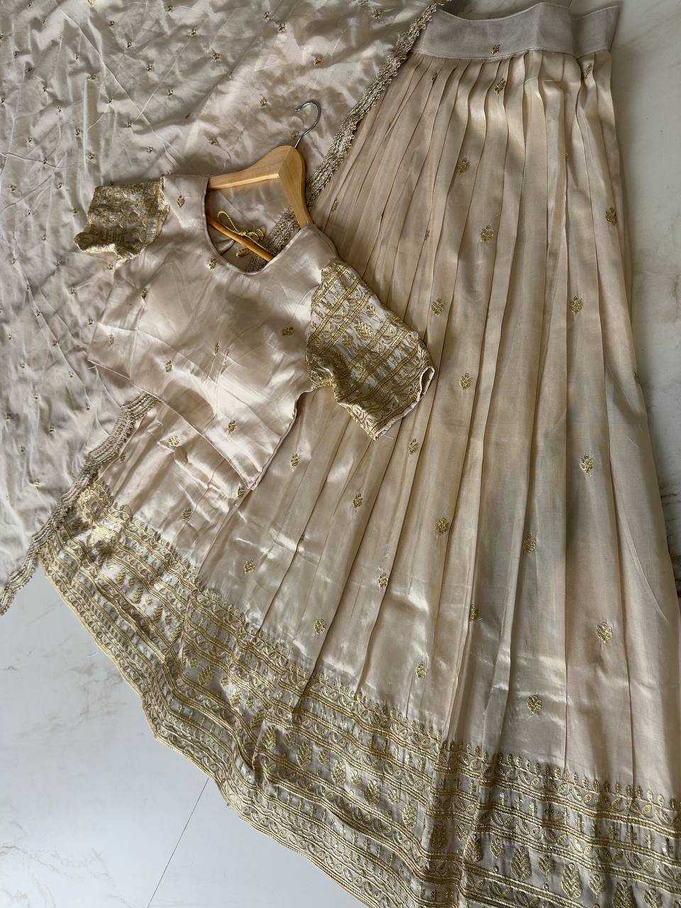 Ynf Shimmer silk KESH598 VNX1073 Sarees Festive Collections Wholesale Indian Sarees Lehenga Sarees Half Sarees Onam Collections Manufacturer- Kapda Export