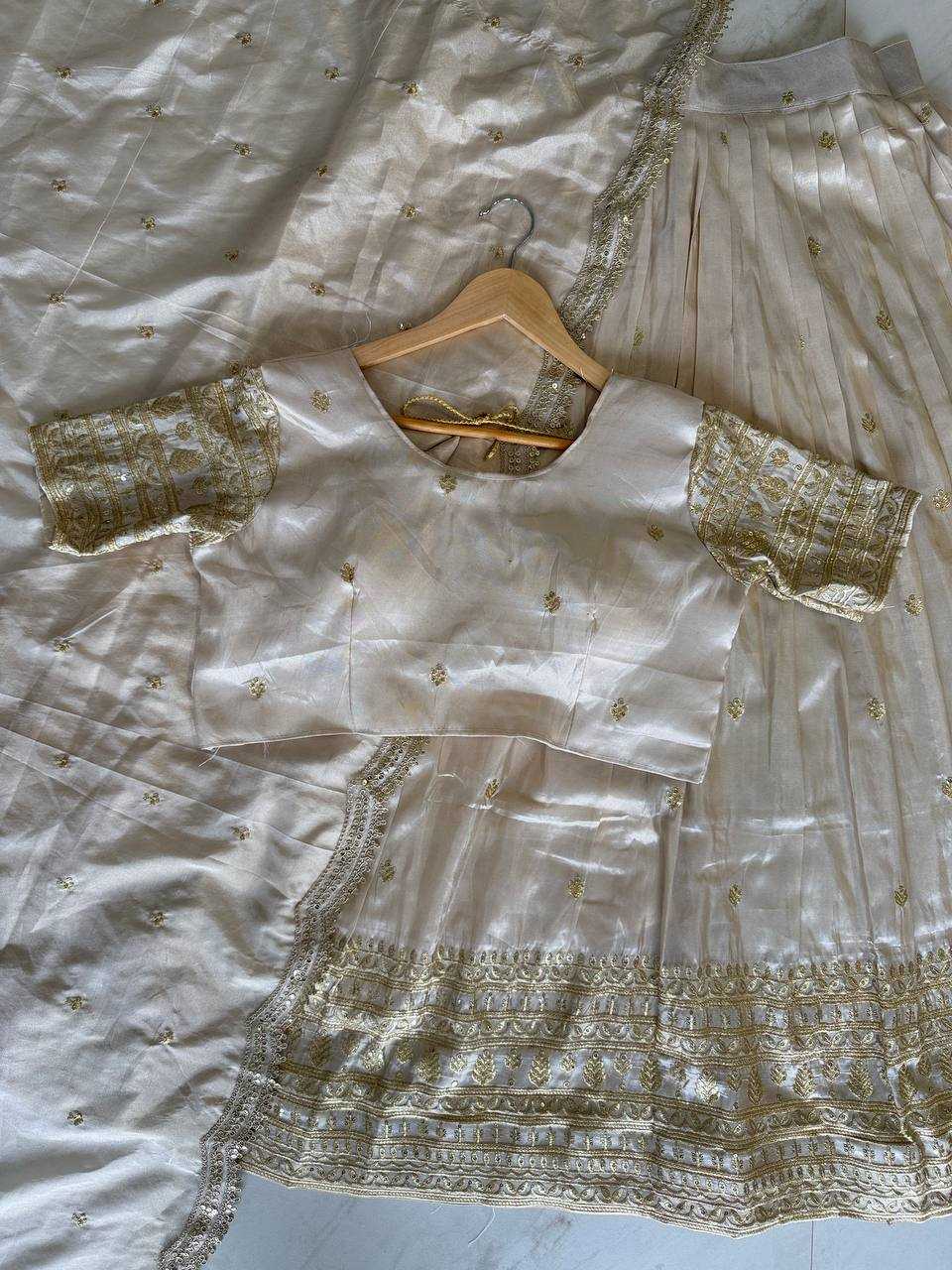 Ynf Shimmer silk KESH598 VNX1073 Sarees Festive Collections Wholesale Indian Sarees Lehenga Sarees Half Sarees Onam Collections Manufacturer- Kapda Export