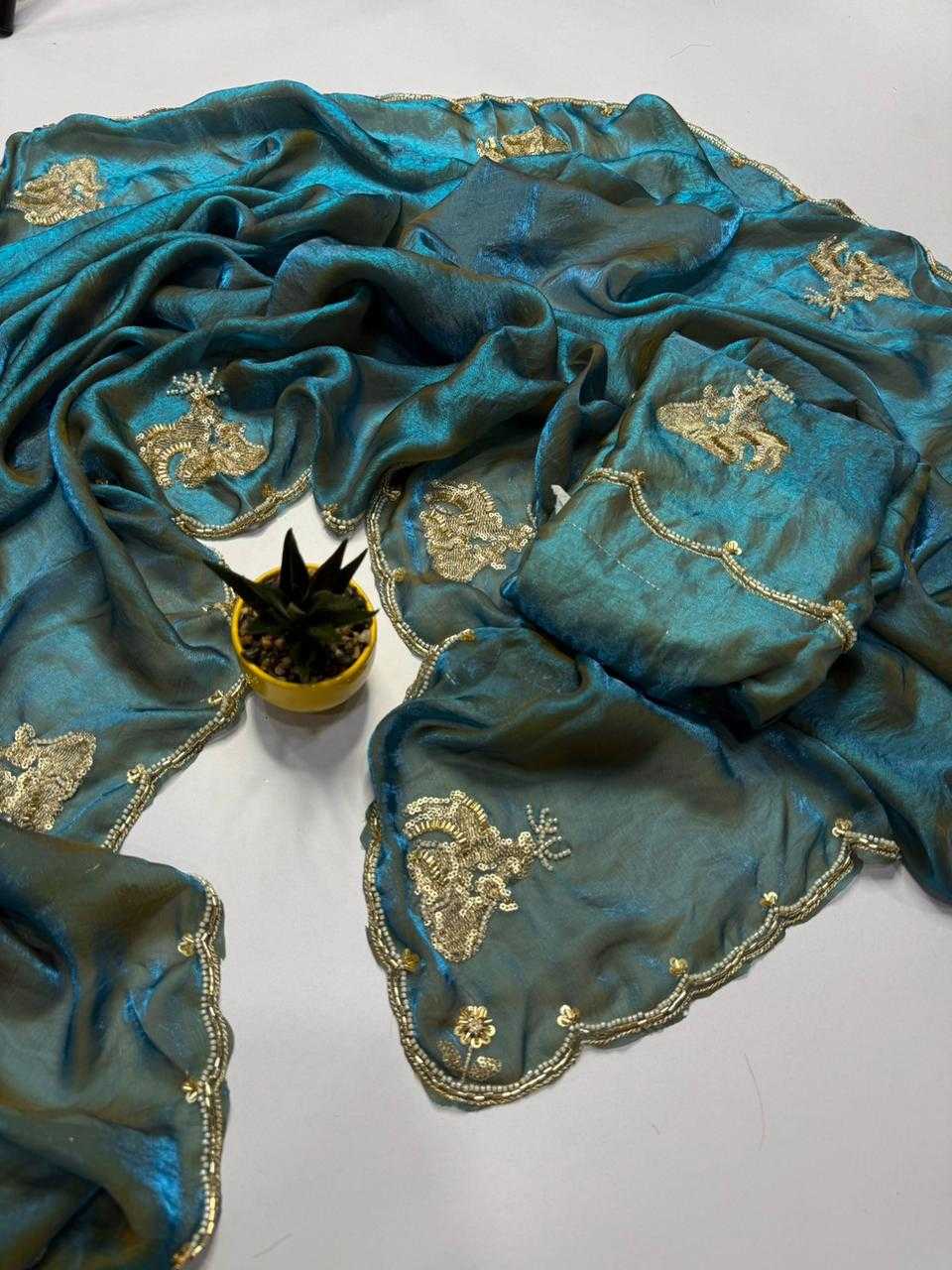 Ynf Space Silk RIN178 CHAMPAJEE Silk Sarees Wholesale Brocade Sarees Handloom Sarees Party Wear Silk Sarees Manufacturer- Kapda Export