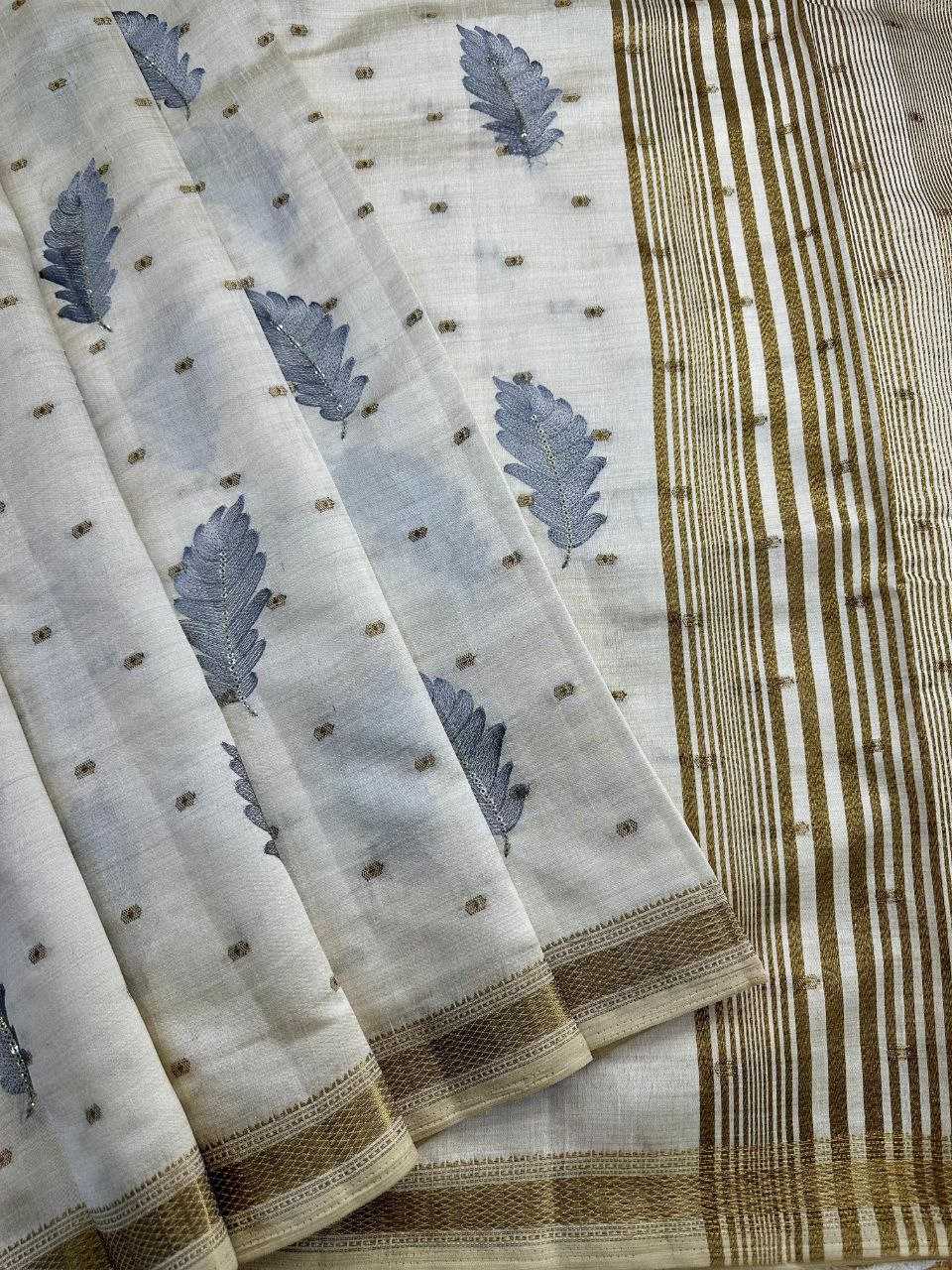 Ynf Tussar Silk KESH488 BHUMI Sarees Wholesale White Sarees Traditional Sarees Tussar Sarees Manufacturer- Kapda Export