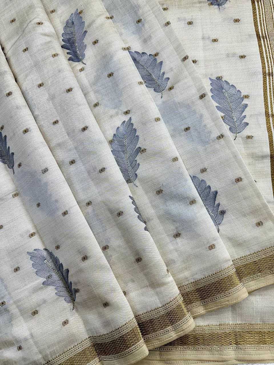 Ynf Tussar Silk KESH488 BHUMI Sarees Wholesale White Sarees Traditional Sarees Tussar Sarees Manufacturer- Kapda Export