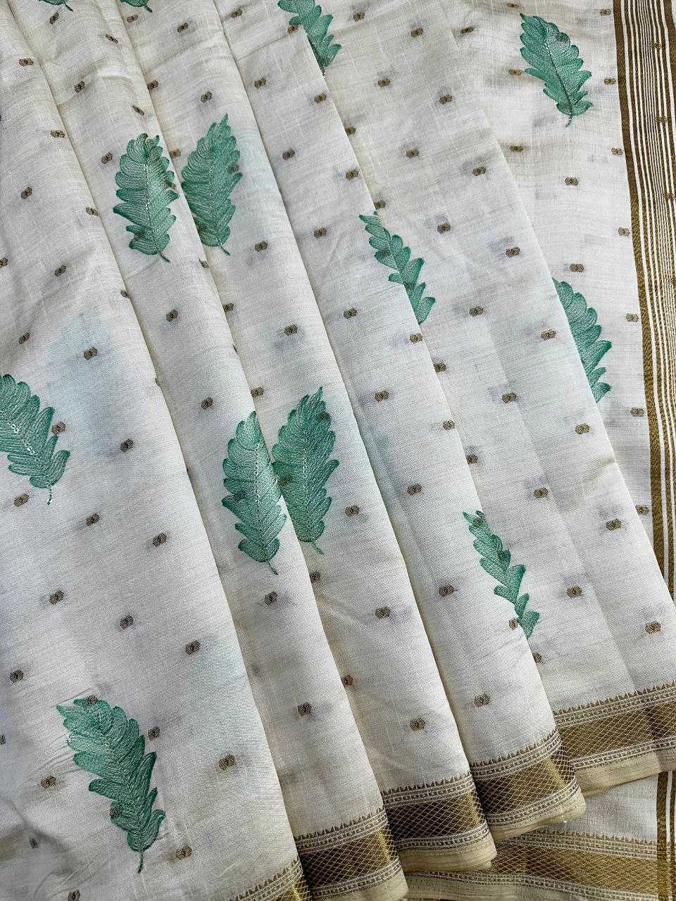 Ynf Tussar Silk KESH488 BHUMI Sarees Wholesale White Sarees Traditional Sarees Tussar Sarees Manufacturer- Kapda Export