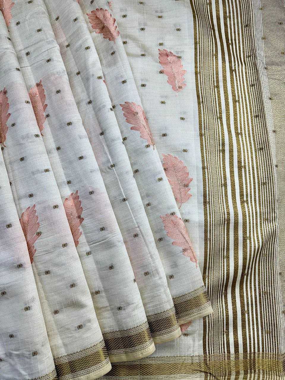 Ynf Tussar Silk KESH488 BHUMI Sarees Wholesale White Sarees Traditional Sarees Tussar Sarees Manufacturer- Kapda Export