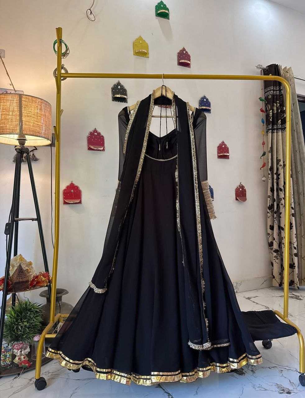 Ynf Georgette RIN157 PC-2249 Gowns Wholesale Georgette Gown Lace Gowns Black Gown Manufacturer- Kapda Export