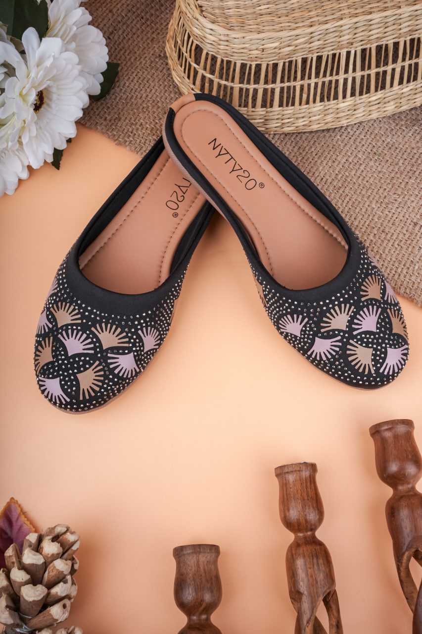 Ynf Leather RIN188 KAVYA Festive Collections Women Ethnic Footwear Wholesale Designer Juttis Denim Embroidered Juttis Casual Ethnic Footwear Manufacturer- Kapda Export