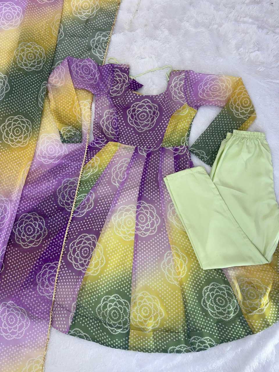 Ynf Organza Gowns Wholesale Printed Gowns Party Gowns Lightweight Gowns Manufacturer- Kapda Export