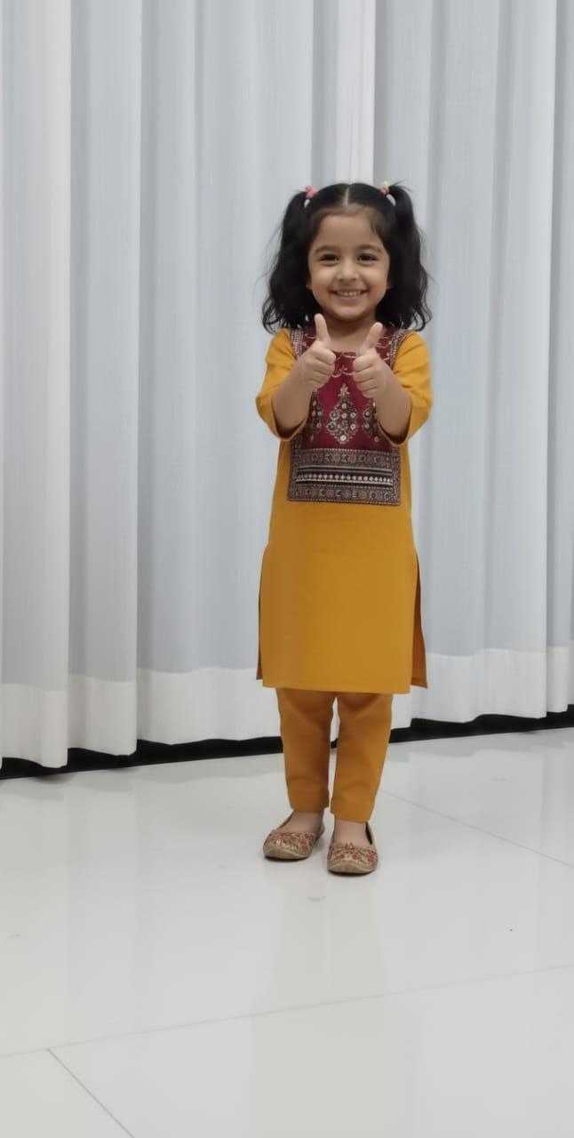 Ynf Rayon KESH625 YUMI Suits & Dresses Mother & Daughter Combo Plus Size Collections Wholesale Party Wear Dresses Mother Daughter Ethnic Sets Mother Daughter Casual Dresses Manufacturer- Kapda Export