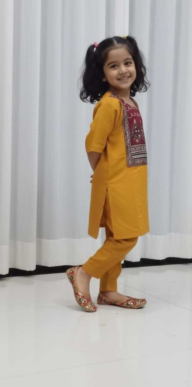 Ynf Rayon KESH625 YUMI Suits & Dresses Mother & Daughter Combo Plus Size Collections Wholesale Party Wear Dresses Mother Daughter Ethnic Sets Mother Daughter Casual Dresses Manufacturer- Kapda Export