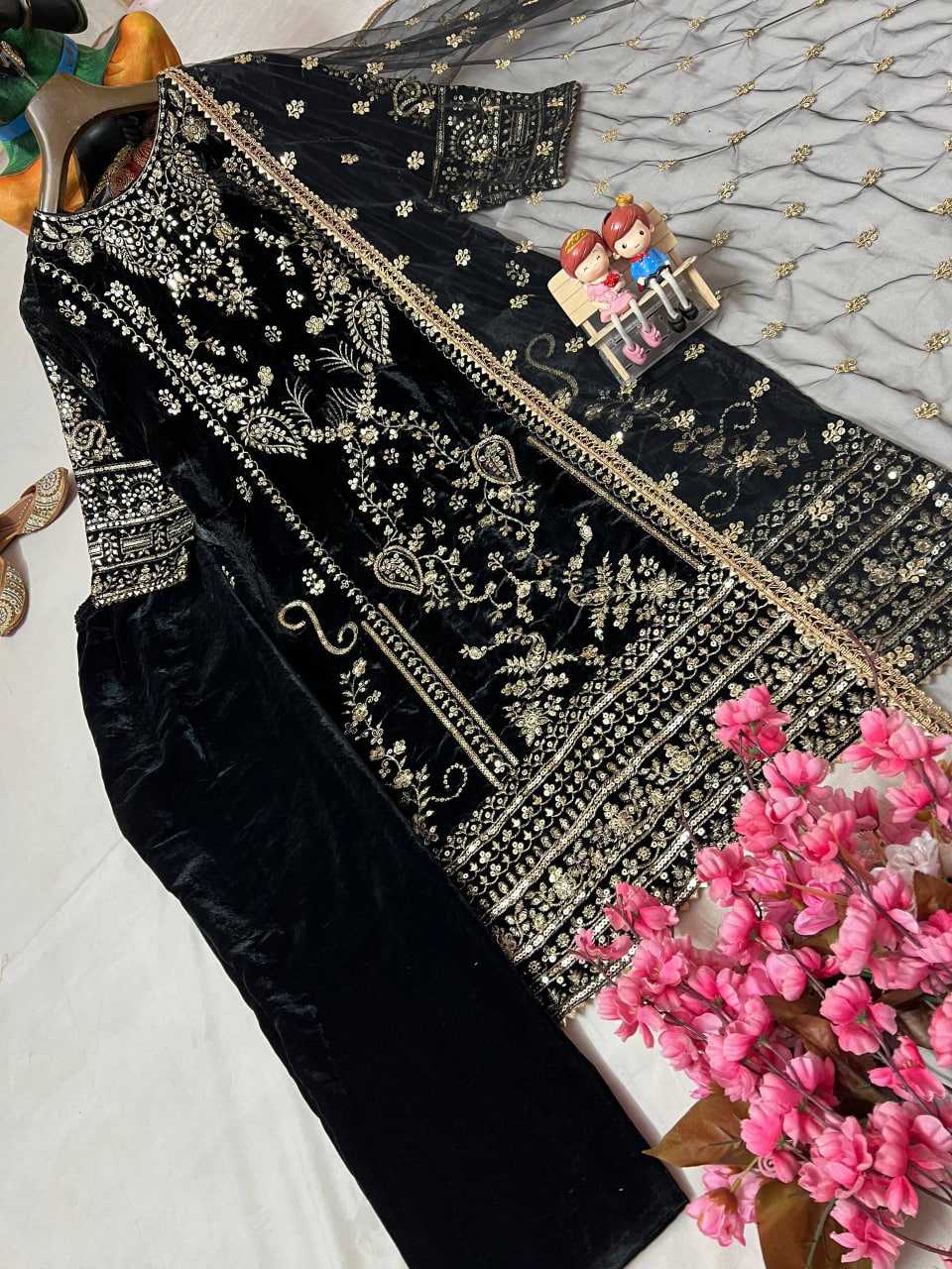 Ynf Velvet KESH492 1389 Suits & Dresses Wedding Collections Festive Collections Wholesale Velvet Suits Embroidered Suits Black Salwar Suit Manufacturer- Kapda Export