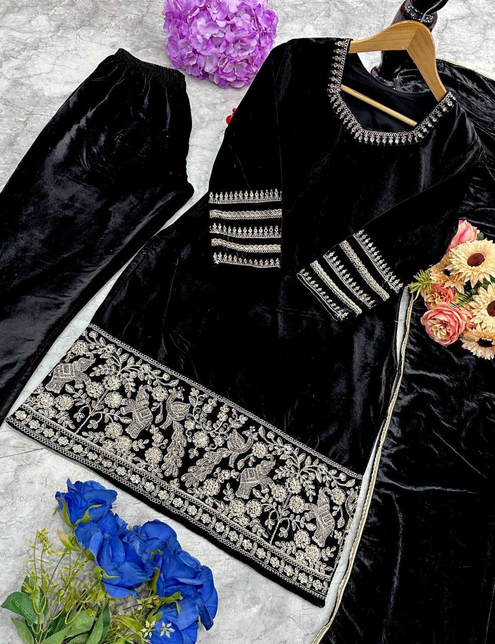 Ynf Velvet KESH523 228 Suits & Dresses Wedding Collections Festive Collections Wholesale Velvet Suits Embroidery Suits Black Salwar Suit Manufacturer- Kapda Export