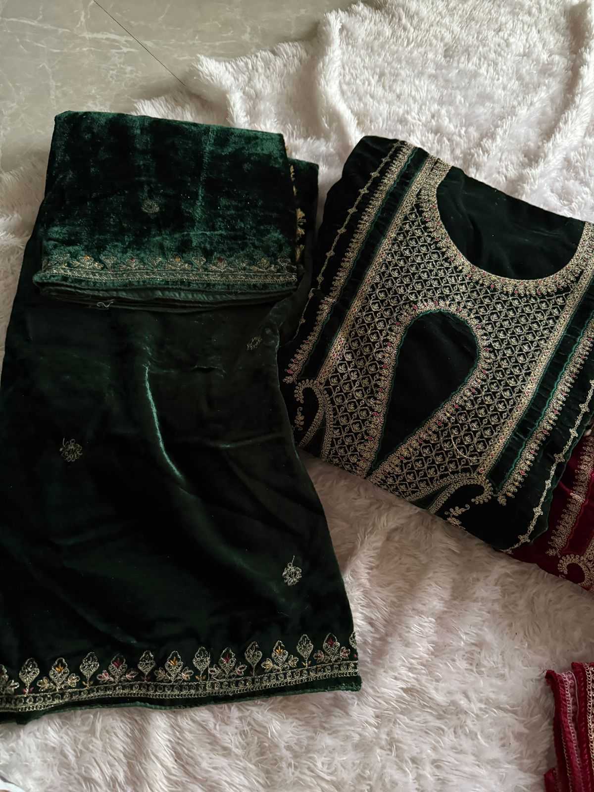 Ynf Velvet KESH530 Ziaaz 727A Suits & Dresses Islamic Clothing Festive Collections Wholesale Pakistani Suits Velvet Suits Semi Stitched Suits Manufacturer- Kapda Export