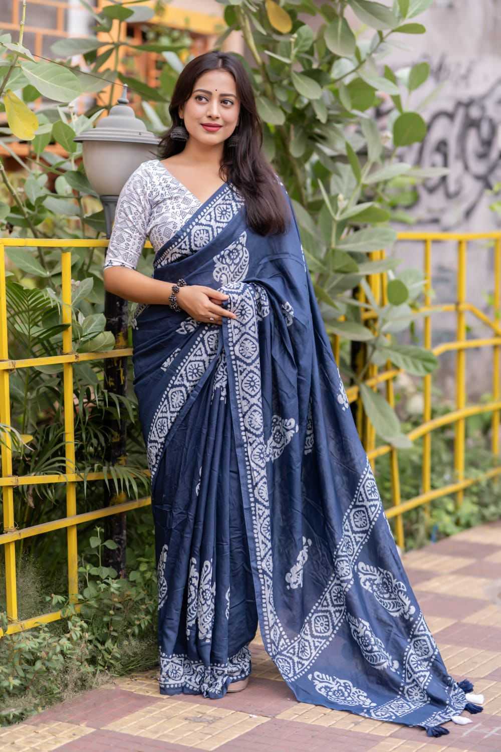 Ynf Cotton KESH433 144 Sarees Wholesale Chanderi Sarees Batik Sarees Block Print Sarees Manufacturer- Kapda Export