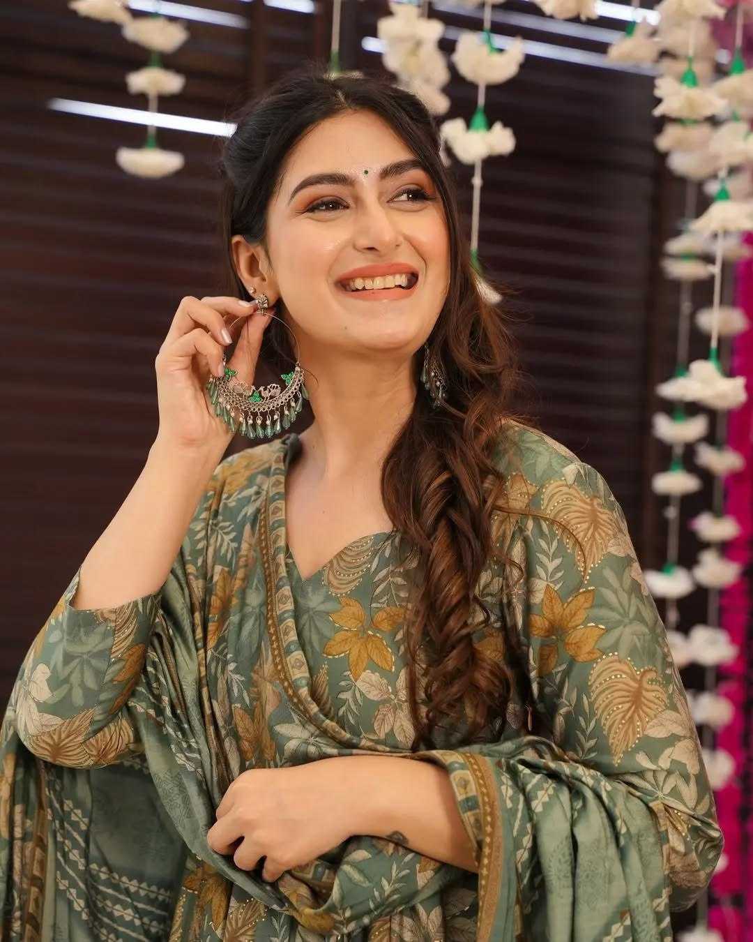 Ynf Heavy Roman Silk KESH334 Fullpatti Suits & Dresses Wholesale Printed Suits Anarkali Suits Long Kurti Suits Manufacturer- Kapda Export