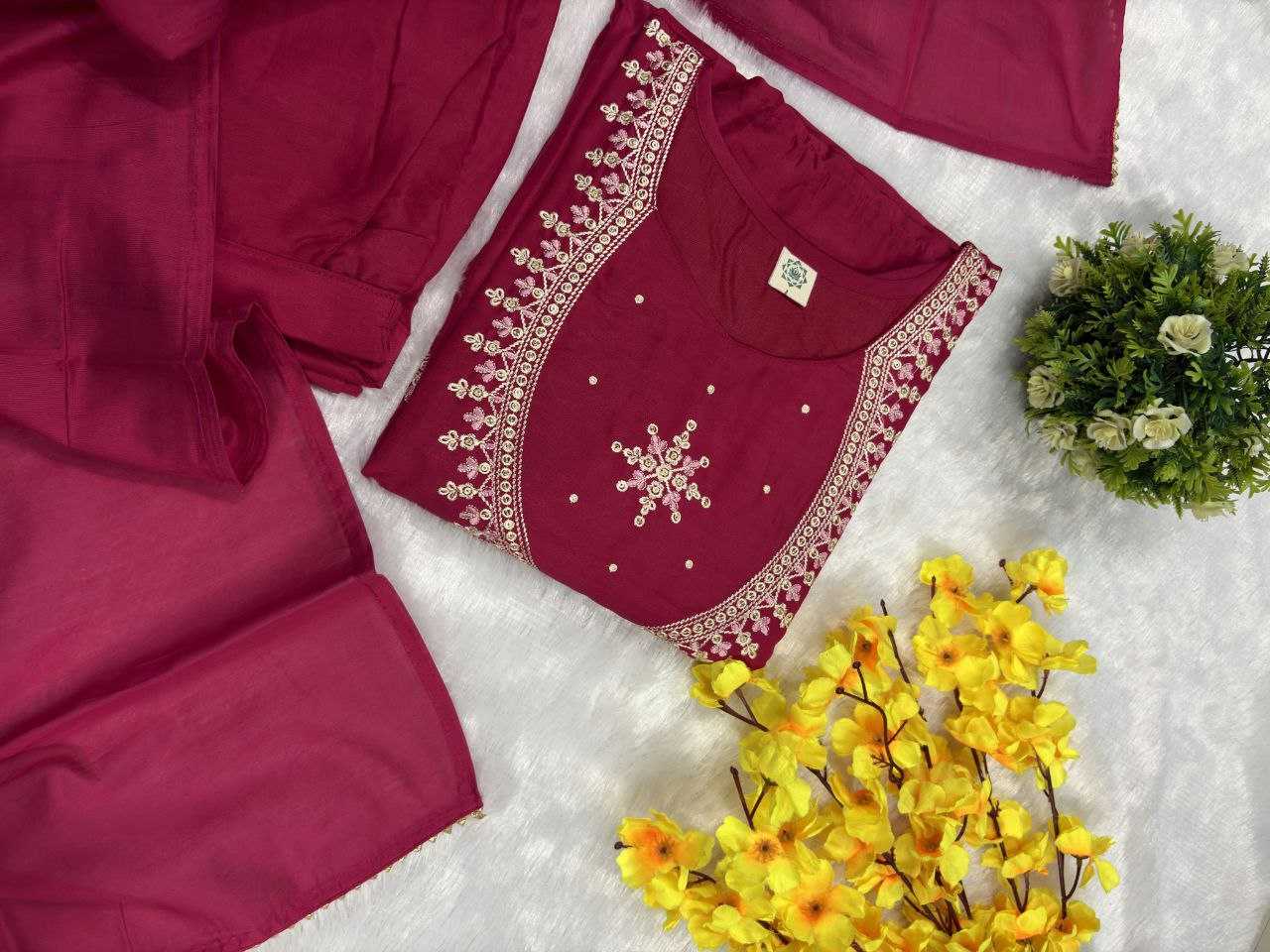 Ynf Muslin Cotton KESH654 Anarkali Suits & Dresses Wholesale Floor-Length Dresses Cotton Dresses Anarkali Dresses Manufacturer- Kapda Export