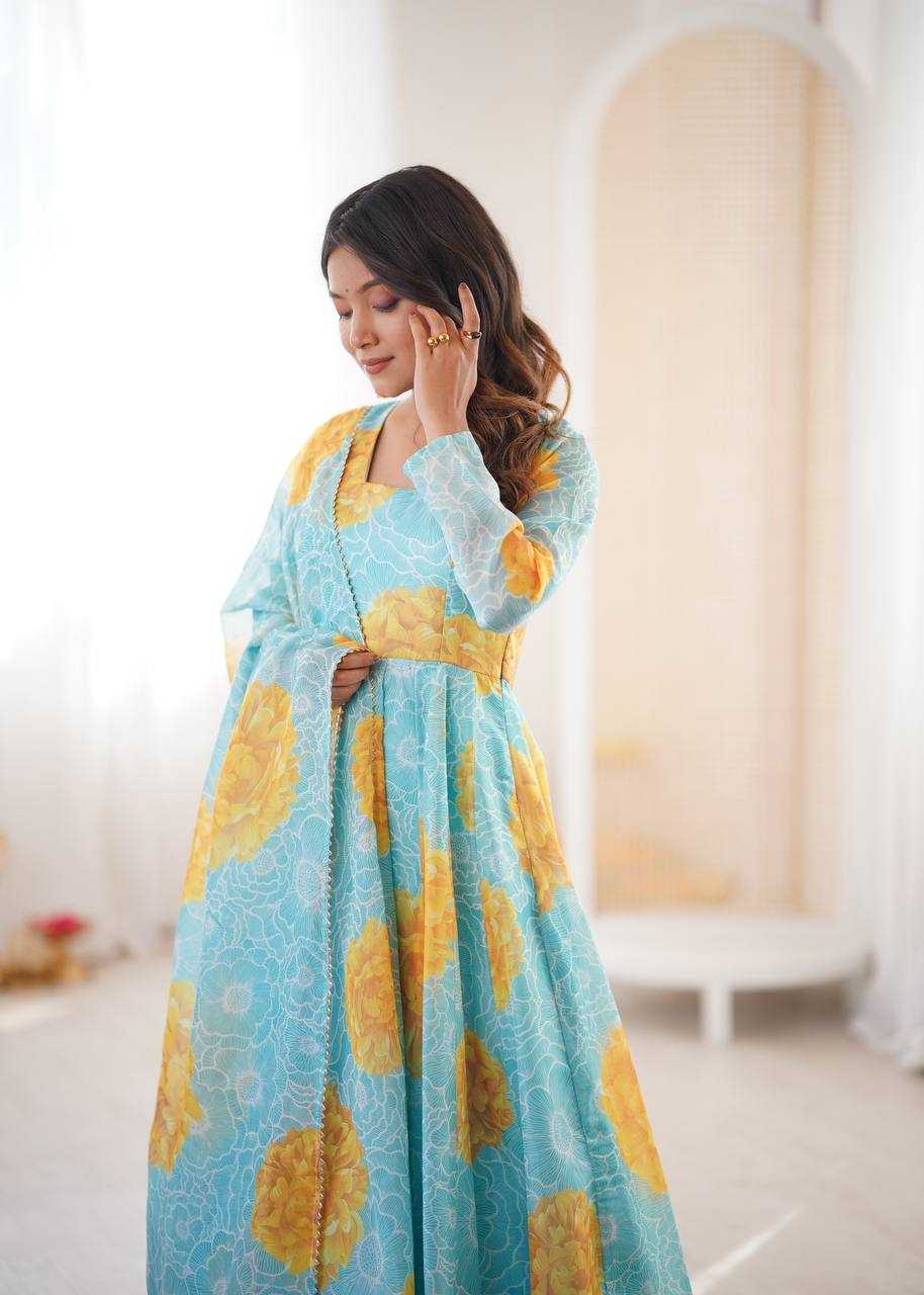 Ynf Organza Gowns Wholesale Party Wear Gowns Designer Gowns Lightweight Gowns Manufacturer- Kapda Export