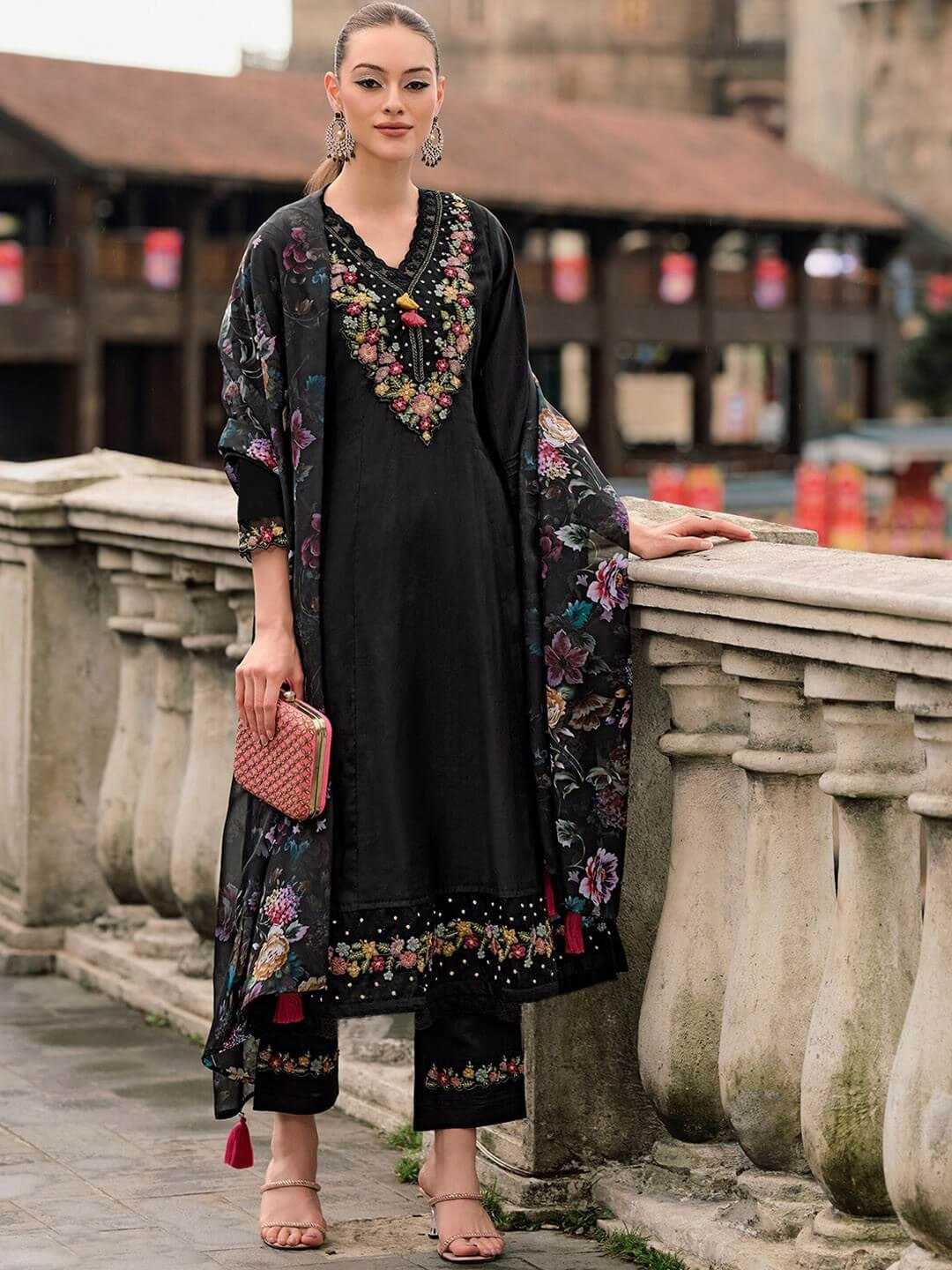 Ynf Velvet KESH334 Jalpari Suits & Dresses Islamic Clothing Wholesale Pakistani Suits Velvet Suits Embroidery Suits Manufacturer- Kapda Export