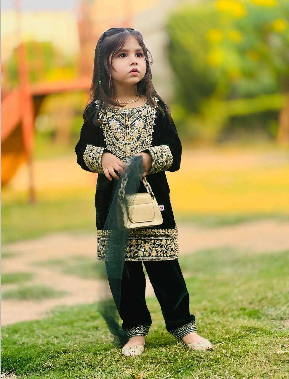Ynf Velvet KESH415 236 Kids Wear Wholesale Kids Top & Pant Girls Kurti Kids Ethnic Wear Manufacturer- Kapda Export