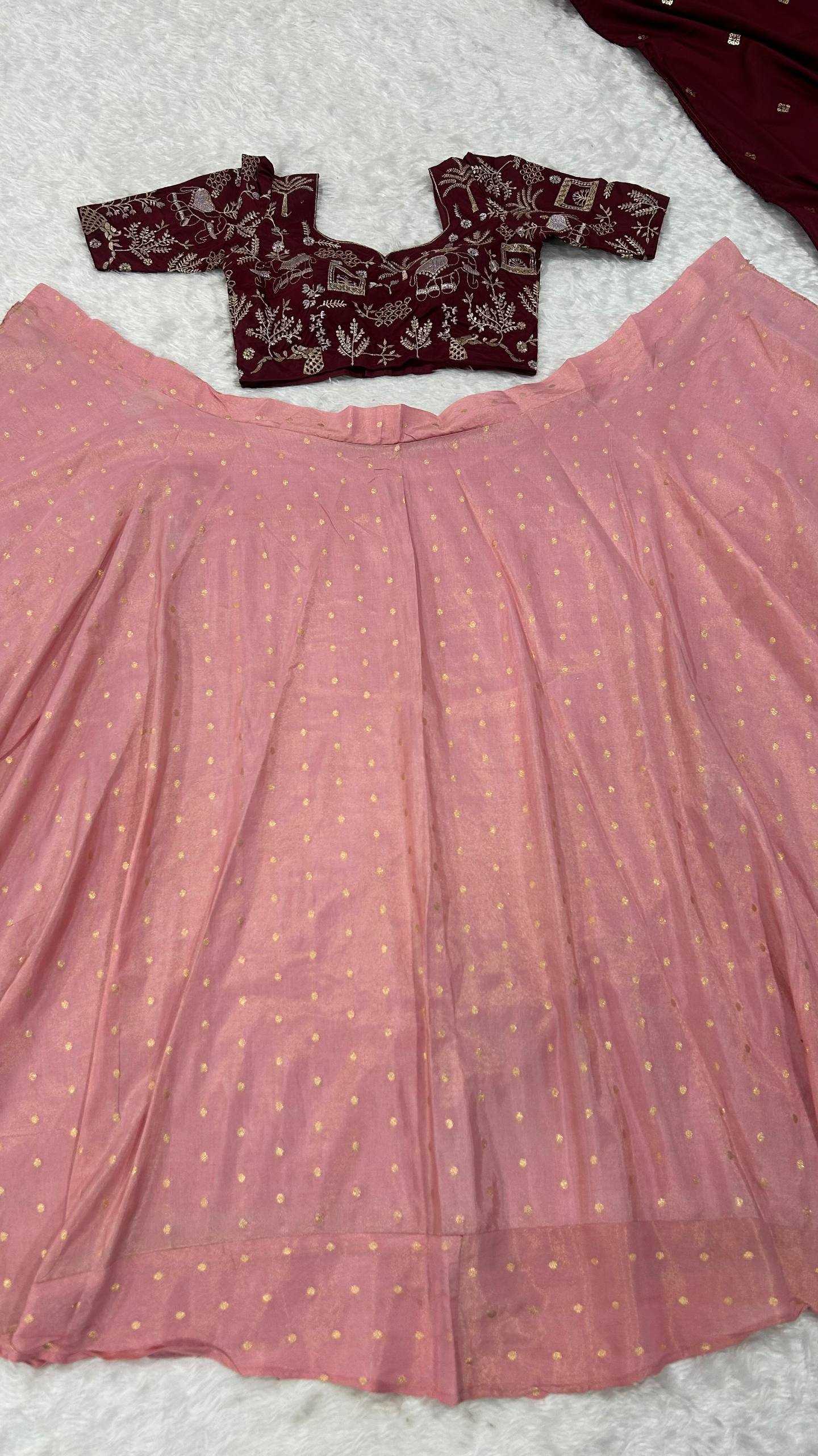 Ynf Zari Silk RIN213 L363 Lehengas Wholesale Traditional Lehenga Banarasi Lehenga Golden Lehenga Manufacturer- Kapda Export