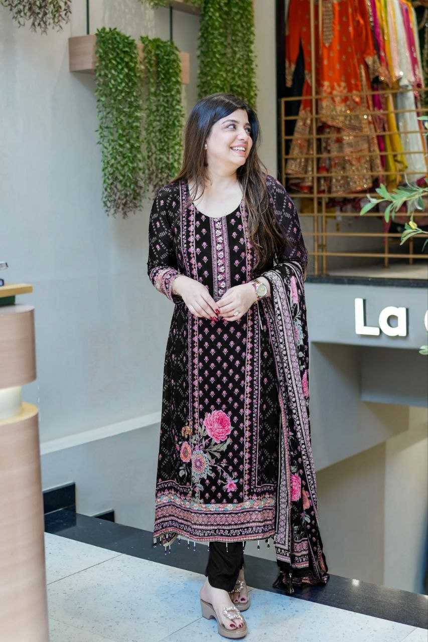 Ynf Chinon KESH625 Floral print Suits & Dresses Wholesale Kashmiri Suits Printed Suits Party wear suits Manufacturer- Kapda Export