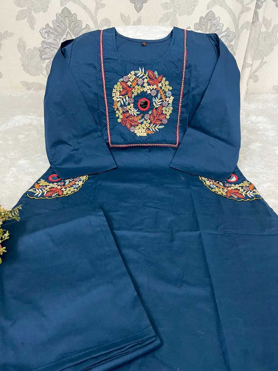 Ynf Cotton KESH684 SHIVE Kurti Wholesale Designer Kurtis Mirror Work Kurti Round Neck Kurtis Manufacturer- Kapda Export