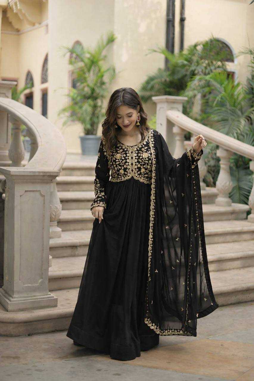 Ynf Faux Blooming KESH175 3095 Gowns Wholesale Evening Gowns Party Wear Gowns Designer Gowns Manufacturer- Kapda Export