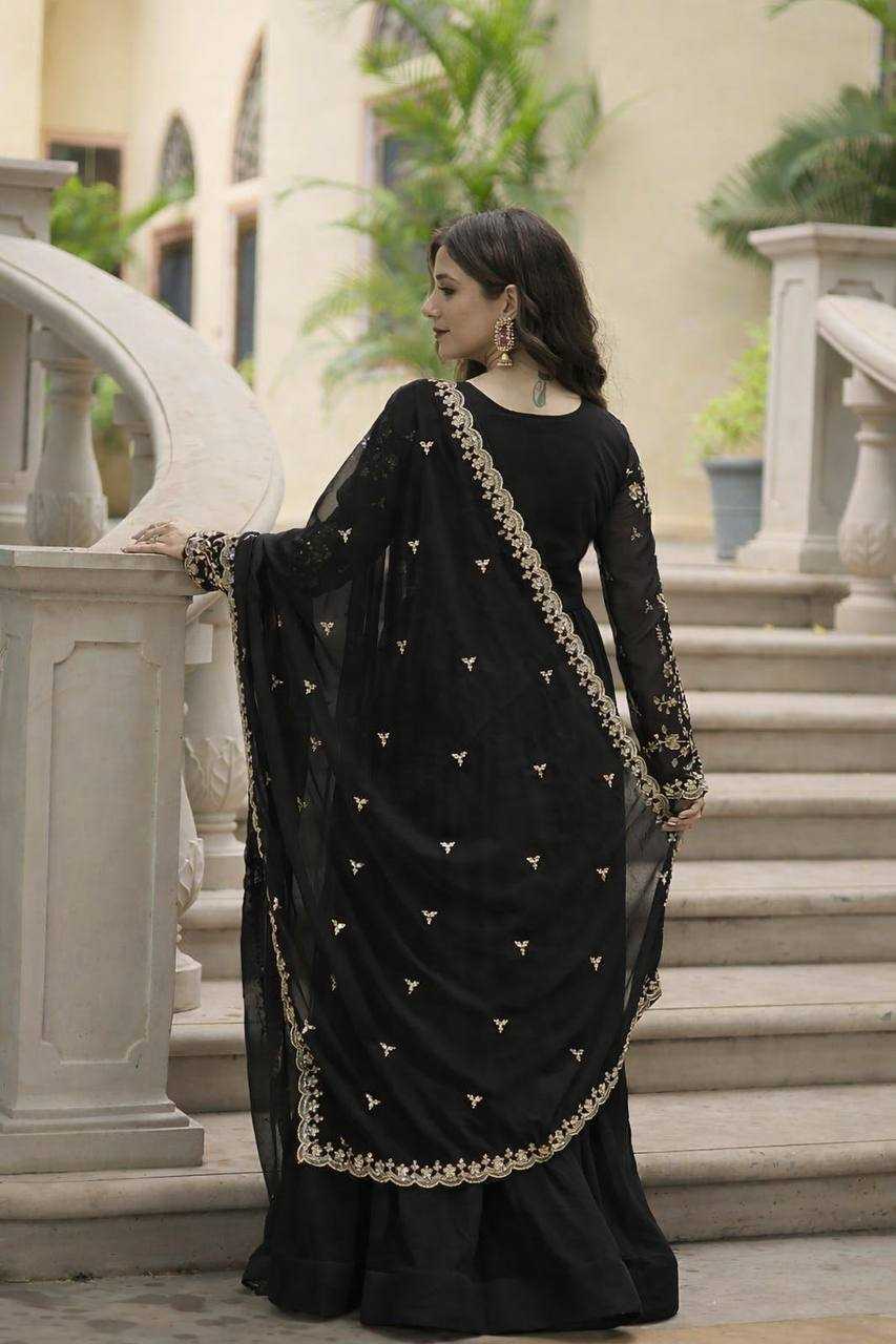 Ynf Faux Blooming KESH175 3095 Gowns Wholesale Evening Gowns Party Wear Gowns Designer Gowns Manufacturer- Kapda Export